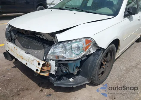 2010 Chevrolet Malibu Ls z USA, uszkodzony, nr VIN 1G1ZB5EB7AF110771